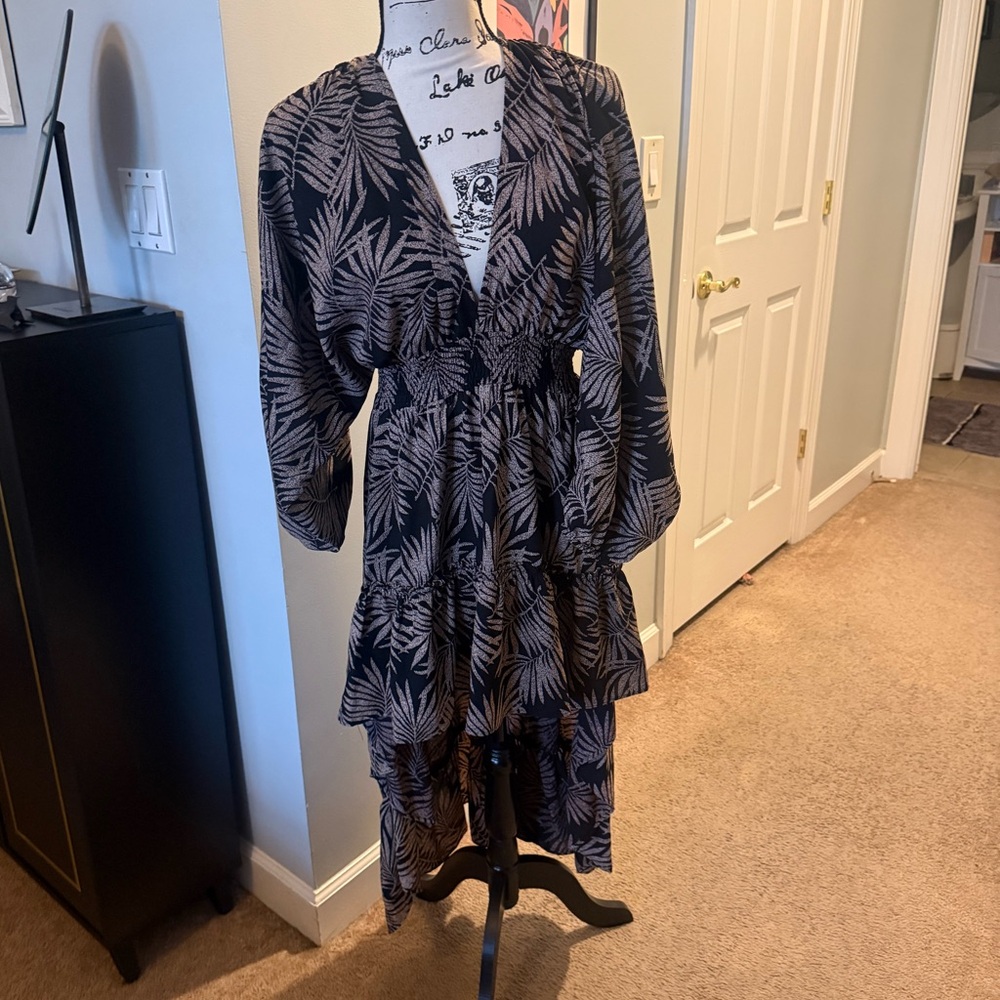 Storia  Print Dress in Black and Cream